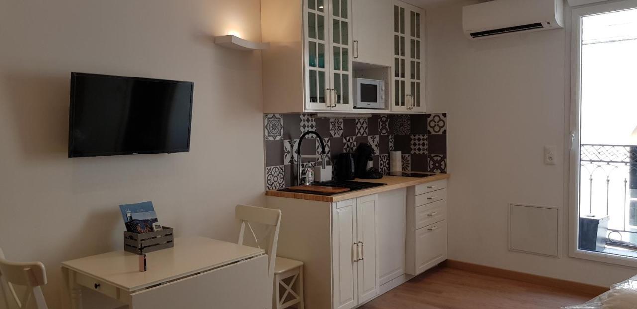 דירות Mèze Studio מראה חיצוני תמונה